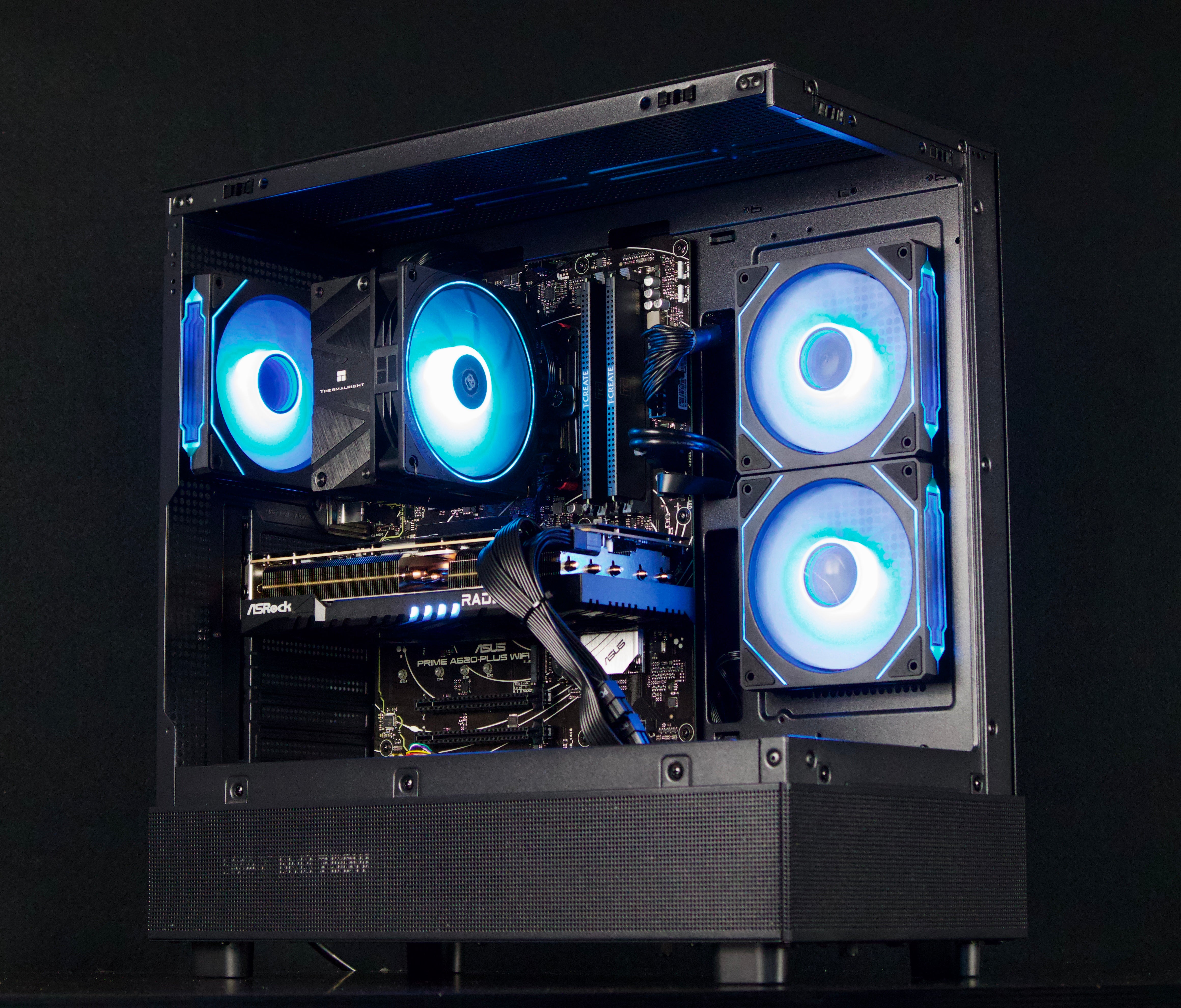 RX 7800 XT | Ryzen 5 7500F | 32GB DDR5 | 1TB NVMe – Bay RX 7800 XT | Ryzen 5 7500F | 32GB DDR5 | 1TB NVMe – Bay